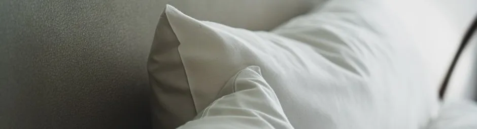 Oreiller mémoire de forme : le guide pour bien dormir